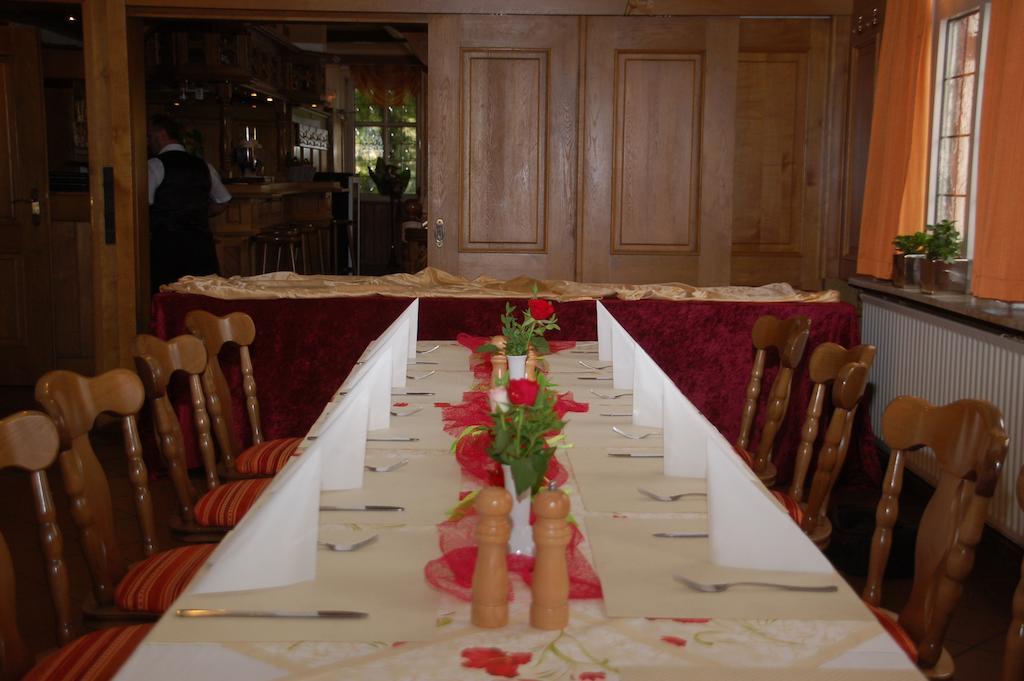 Hotel Lindenhof Rhynern エクステリア 写真