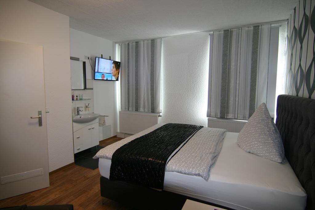 Hotel Lindenhof Rhynern エクステリア 写真