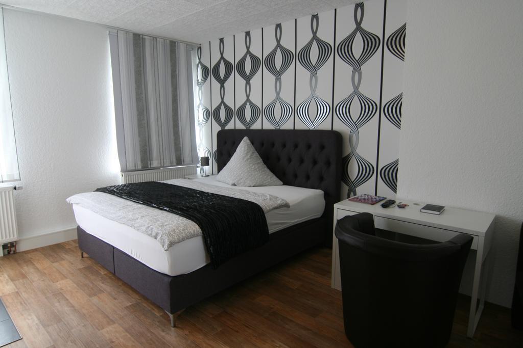 Hotel Lindenhof Rhynern エクステリア 写真